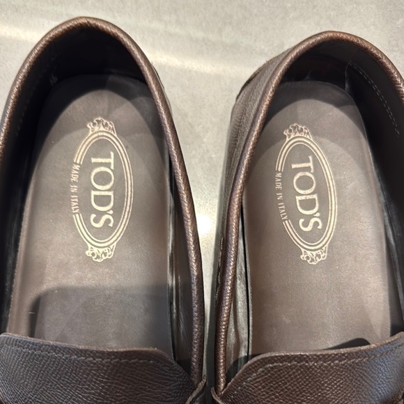 Tod\'s Men\'s Dark Brown Leather Slip-On Loafers main image 6